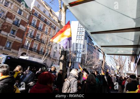 Madrid, Spain. 12th Feb, 2019. Fifty separatists are concentrated in the streets around the Supreme at the beginning of the trial of the 'proces'  Cordon Press Credit: CORDON PRESS/Alamy Live News Stock Photo