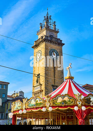 Torre dei Caduti, Monument Tower in the Piazza Cavalieri di Vittorio Veneto square. Bergamo, Lombardy, Italy. Stock Photo