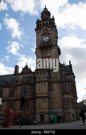 Sheffield Town Hall clock tower Stock Photo - Alamy