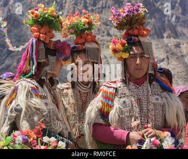 Aryan (Brogpa) women in traditional costume, Biama village, Ladakh ...