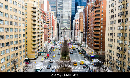 Looking north to Grand Central Terminal from Park Avenue and 35th street, Manhattan, New York City, NY, USA Stock Photo