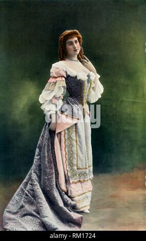 'Mlle. Felyne - Du Theatre National De L'Odeon - Role de Leonore -  L'Ecole Des Maris', 1904. Creator: Unknown. Stock Photo