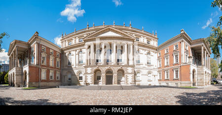 Exterior view of the Osgoode Hall at Toronto, Canada Stock Photo