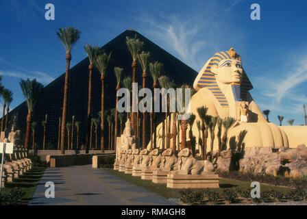 LAS VEGAS, NV - DECEMBER 31: A general view of atmosphere of the Luxor Las Vegas Hotel and Casino on December 31, 1993, which opened on October 15, 1993 at 3900 South Las Vegas Boulevard in Las Vegas, Nevada. Photo by Barry King/Alamy Stock Photo Stock Photo