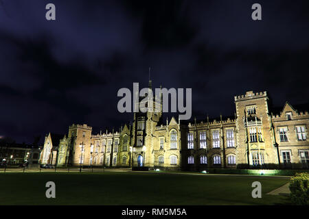 The Lanyon Building, which opened in 1849 and is named after its architect Sir Charles Lanyon, is the centrepiece of the estate. Queen's University Belfast, County Antrim, Northern Ireland. Stock Photo