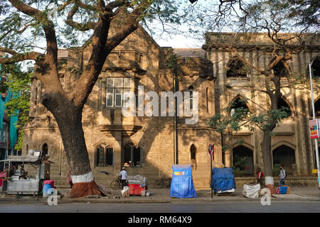 A colonial-style building, part of Mumbai University (rear view, from D.N. Road), in Fort area, Mumbai, India Stock Photo