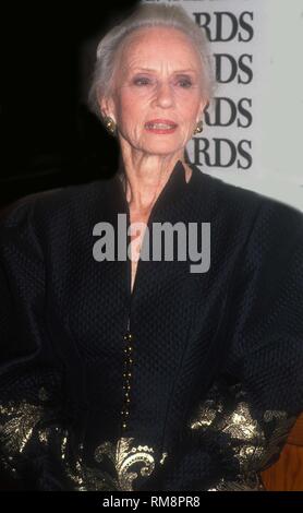 Jessica Tandy 1990 Photo By John Barrett/PHOTOlink Stock Photo - Alamy