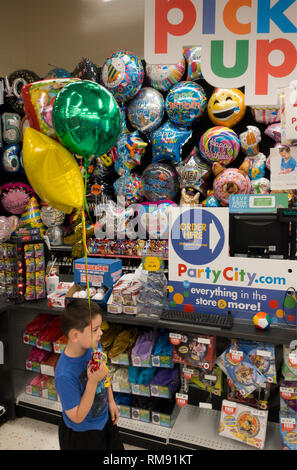 Party city store Massachusetts Stock Photo - Alamy