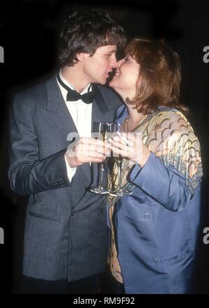 Brenda Vaccaro and Guy Hector wedding 1986 Photo By John Barrett