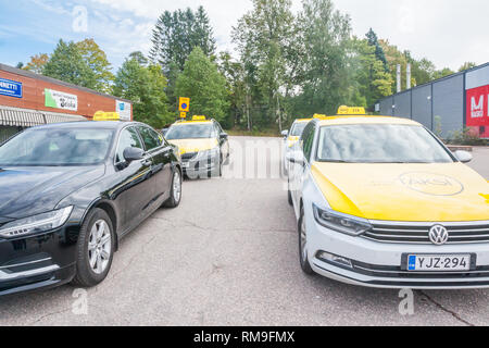 Finnish car parking road sign allowing parking for 60 minutes using parking  disc Stock Photo - Alamy
