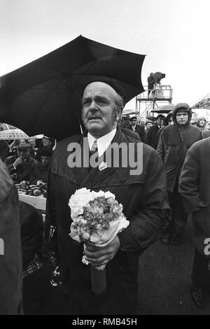 Former concentration camp prisoner at a memorial service in Buchenwald near Weimar / GDR. Stock Photo