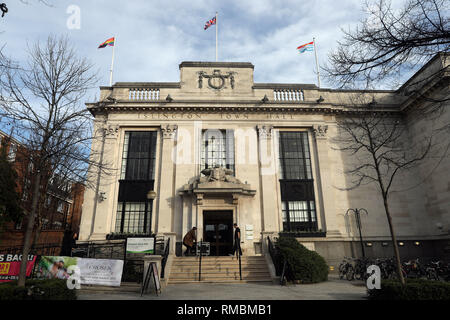 Islington Town Hall     picture by Gavin Rodgers/ Pixel8000 Stock Photo