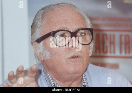 British director and actor Sir Richard Attenborough celebrates his 80th birthday on August 29, 2003. Stock Photo