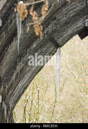 Icicles on viaduct, Wyedale Peak district Stock Photo