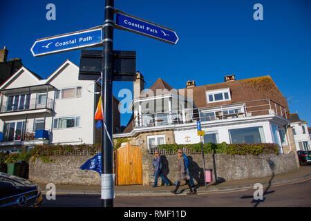 posh second home celebrity owning area Seaview, Hotel, houses, shops, high, street, seafront, yacht, club, Stock Photo