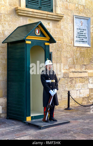 Guard of honour in front of the Grand Master’s Palace - Valletta,Malta. Stock Photo