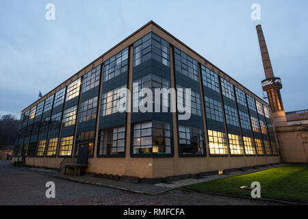 Alfeld, Germany. 14th Feb, 2019. Exterior view of the Fagus factory. The complex was designed in 1911 by the architects Walter Gropius and Adolf Meyer and has been a UNESCO World Heritage Site since 2011. Lower Saxony celebrates 100 years of Bauhaus with exhibitions at numerous locations. On 15.02.2019 the event '100 years Bauhaus in Lower Saxony' will be opened at the Faguswerk. Credit: Swen Pförtner/dpa/Alamy Live News Stock Photo