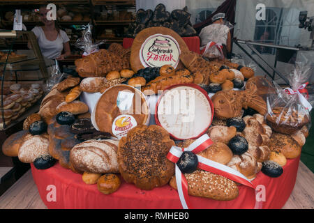 Jawor, Poland - August 2018 : Freshly baked bread for sale from a street stand during the annual Bread and Gingerbread Festival Stock Photo