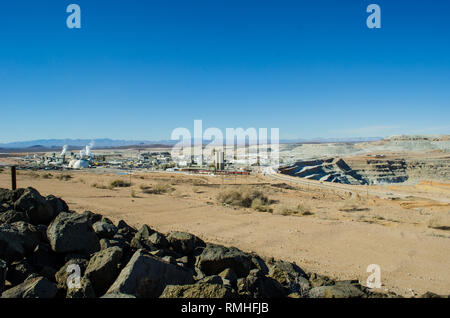 The open pit Rio Tinto Boron Mine (formerly the U.S. Borax Boron Mine) , Boron CA USA Stock Photo