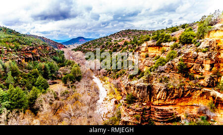 View of Oak Creek Canyon looking toward Sedona in northern Arizona, USA. Photo is taken from the Midgely Bridge on Arizona SR89A, Arizona, USA Stock Photo