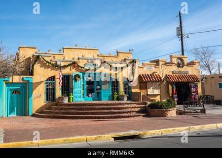 Albuquerque, New Mexico, United States of America - January 3, 2017. Exterior view of a historic building housing commercial properties in Albuquerque Stock Photo