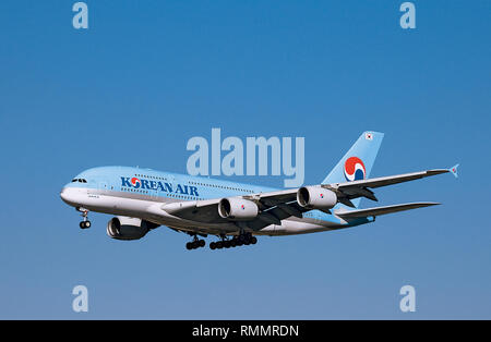 Korean Air A380 -- world's the largest passenger jet Stock Photo