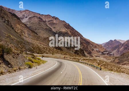 The National Route 7 (Ruta Nacional 7 ), here in the Andes, crosses Argentina from east to west connecting Buenos Aires to Santiago de Chile Stock Photo