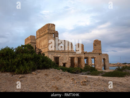 Ruined ottoman coral buildings, Red Sea State, Suakin, Sudan Stock Photo