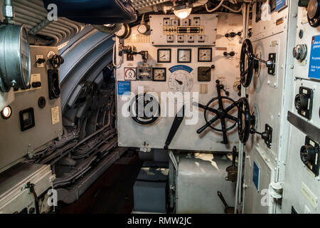 Submarine Argonaute Paris - French Class ArÉthuse Hunter-killer 