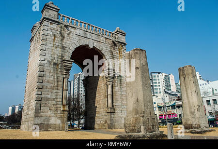 Dongnimmun Gate (Independence) Gate in Seoul Stock Photo