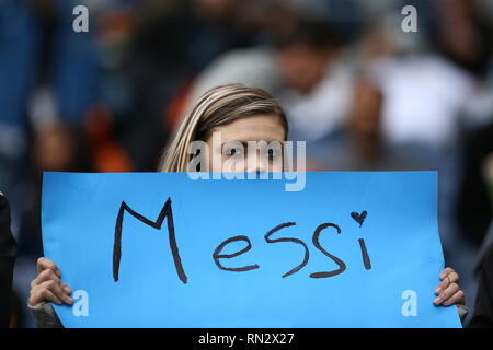 Lionel Messi fan cheering and holding a sign of Messi in United States Stock Photo