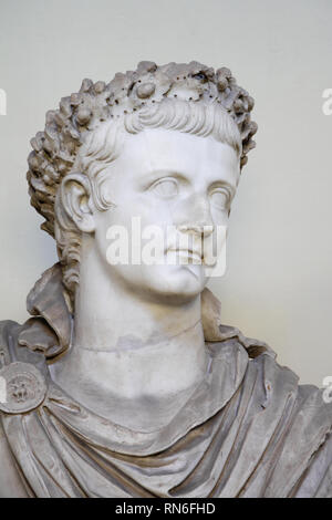 VATICAN - FEBRUARY 23, 2015: Statue of Caesar in the  Vatican Museum in Rome Stock Photo
