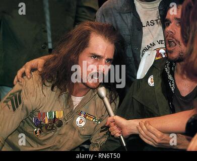 TOM CRUISE, BORN ON THE FOURTH OF JULY, 1989 Stock Photo