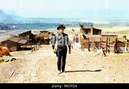 YUL BRYNNER, THE MAGNIFICENT SEVEN, 1960 Stock Photo