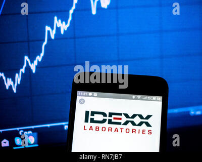 IDEXX Laboratories, Inc.  logo seen displayed on smart phone Stock Photo