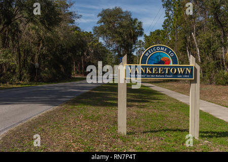 Follow That Dream Parkway, located in Yankeetown, Florida USA Stock Photo