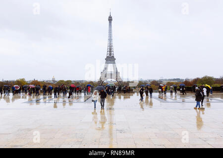 PARIS, FRANCE - NOVEMBER 11, 2018 - Eiffel Tower seen from the terrace of Trocadéro Stock Photo