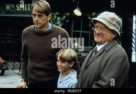 IRONS,IRONS,CUSACK, DANNY  THE CHAMPION OF ' WORLD, 1989 Stock Photo