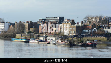 Riverside property on Lower Mall, Hammersmith, West London, W6, UK ...