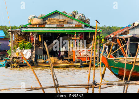 LAKE TONLE SAP, COMBODIA - Floating houses in floating Village at Tonle Sap Lake the largest freshwater lake in Southeast Asia in Unesco Stock Photo