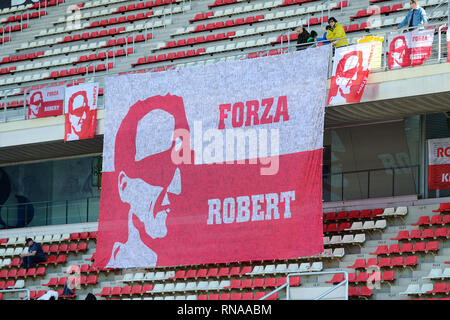 Barcelona, Spain. 18 February, 2019. Banners in support to Robert Kubica of the Williams Team , during the Formula One winter test at the Circuit of Catalunya. Credit: Pablo Guillen/Alamy Live News Stock Photo