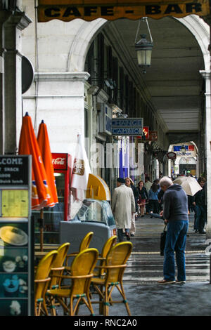 The Louvres Galleries, Rue de Rivoli, Paris, France Stock Photo - Alamy