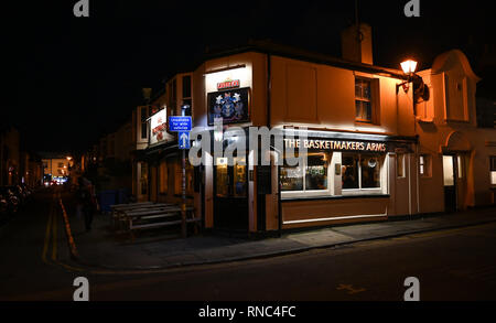 Brighton Views at night - The Basketmakers Arms pub in the North Laine district Stock Photo