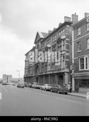 Kings Head Hotel Newport Gwent 1975-80 number 0852a Stock Photo - Alamy