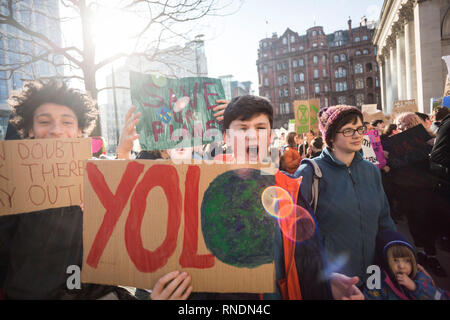Environment Protest Manchester Picture by Chris Bull 15/2/19 Youth Strike 4 Climate protest in ...