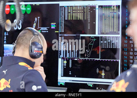 Barcelona, Spain. 18th Feb, 2019. Red Bull team are seen during the winter test days at the Circuit de Catalunya in Montmelo (Catalonia). Credit: SOPA Images Limited/Alamy Live News