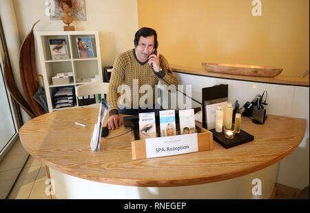 Dierhagen, Germany. 29th Jan, 2019. Christian Schenk, 1988 GDR Decathlon Olympic Champion in Seoul, sits in the hotel 'Fischland' as sports and event manager. Credit: Bernd Wüstneck/dpa-Zentralbild/dpa/Alamy Live News Stock Photo