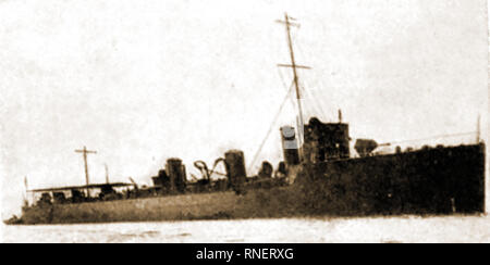 1920's illustration - illustration of British destroyer SHARK sunk by gunfire at the Battle of Jutland Stock Photo
