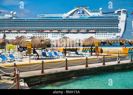 COZUMEL, MEXICO: March 1, 2016: Royal Caribbean was founded in Norway, but is now headquartered in Miami. They operate over 25 ships and sails around  Stock Photo