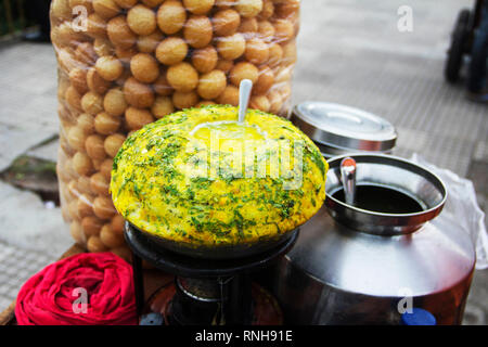 Close-up of pani puri stall, typical Indian snack, Pune, Maharashtra Stock Photo